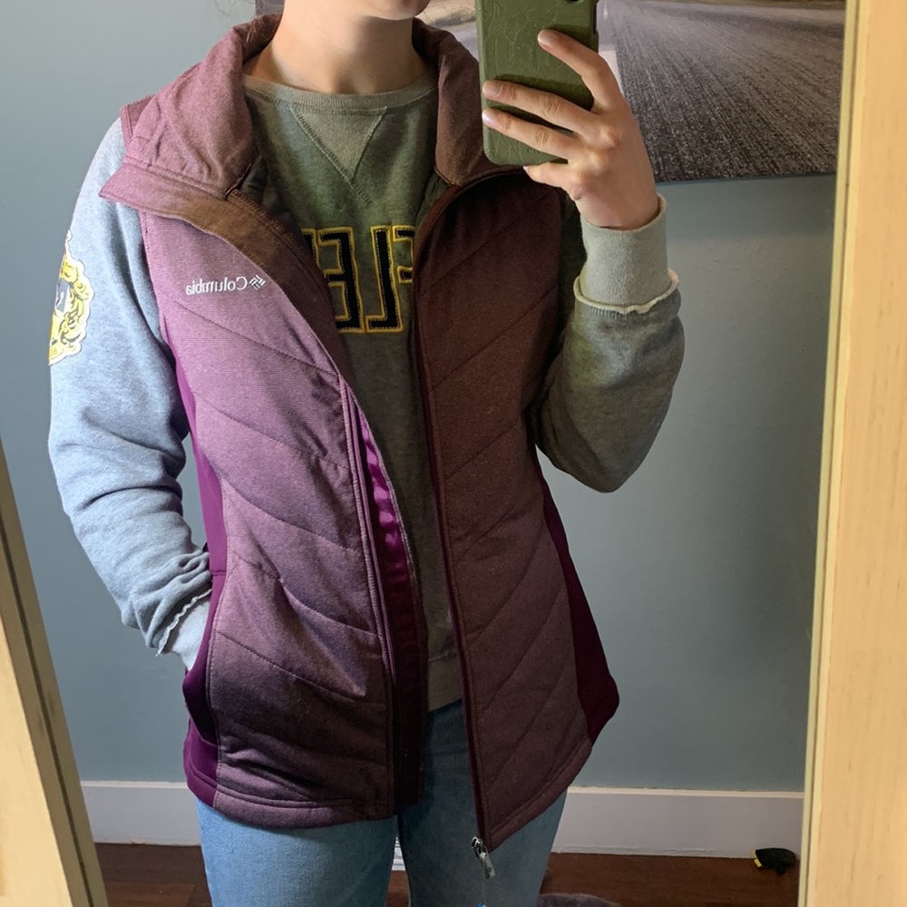 M Columbia Vest- BNWT!